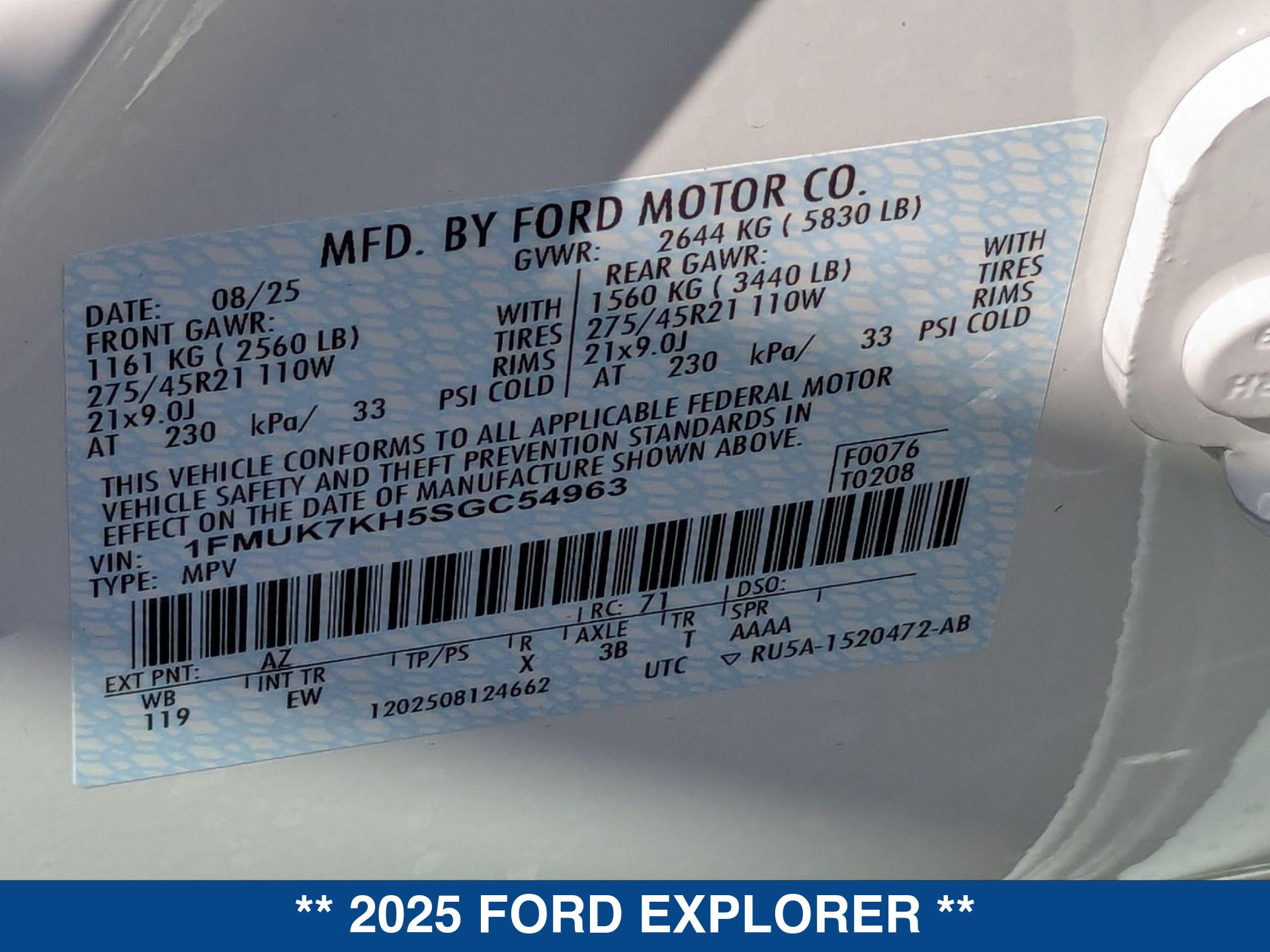 2025 Ford Explorer ST ST-Line photo 22