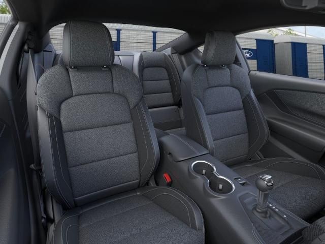 2025 Ford Mustang photo 7