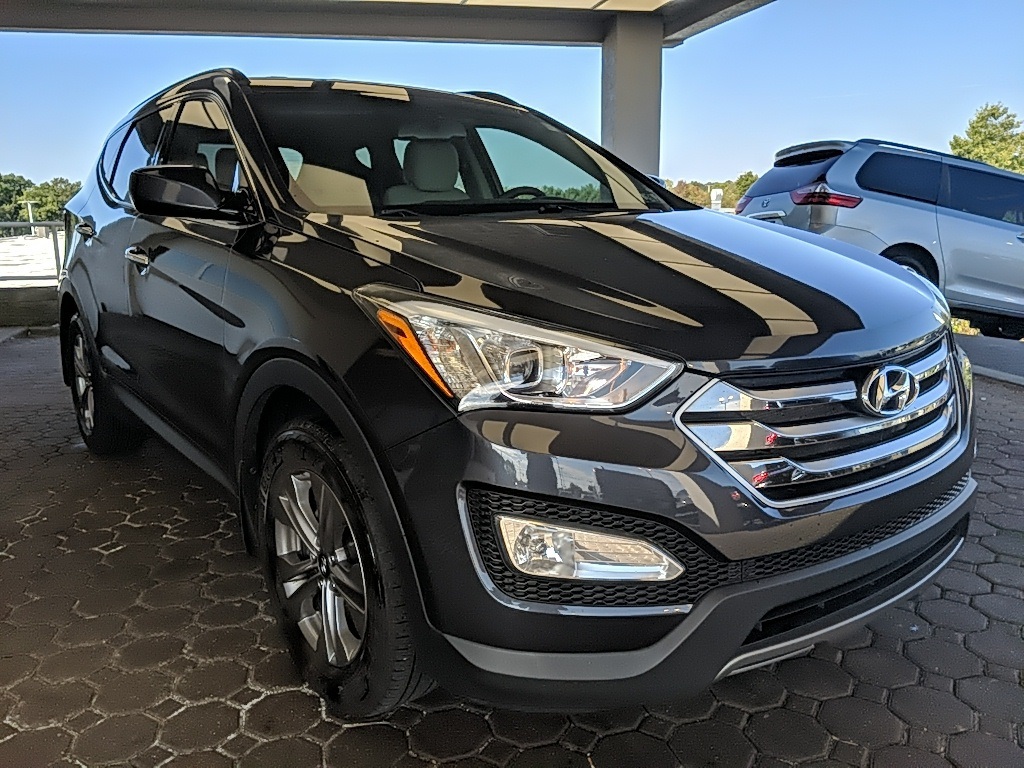 2016 Hyundai Santa Fe Sport Base photo 3