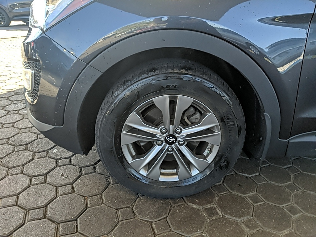 2016 Hyundai Santa Fe Sport Base photo 9