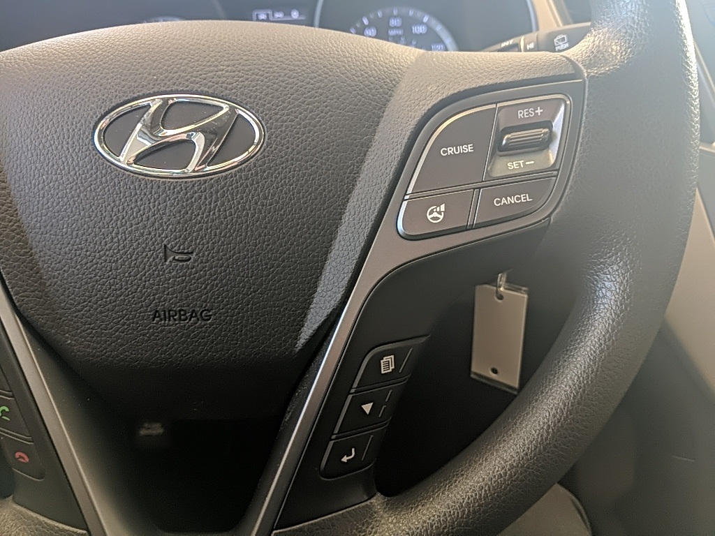 2016 Hyundai Santa Fe Sport Base photo 15
