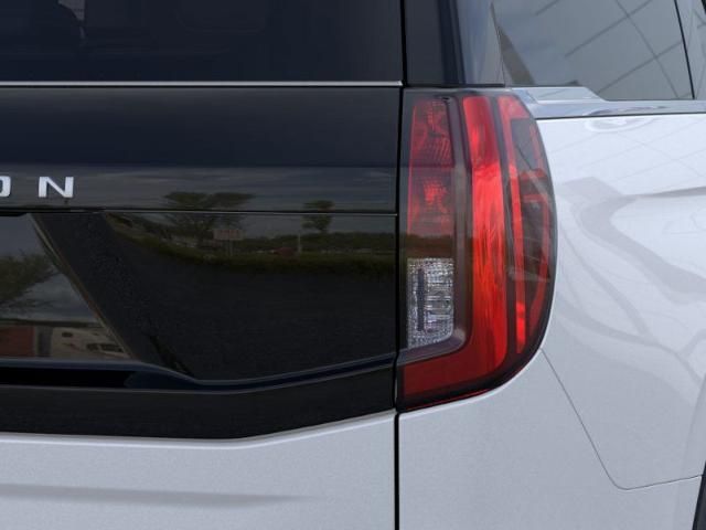 2025 Ford Expedition photo 18