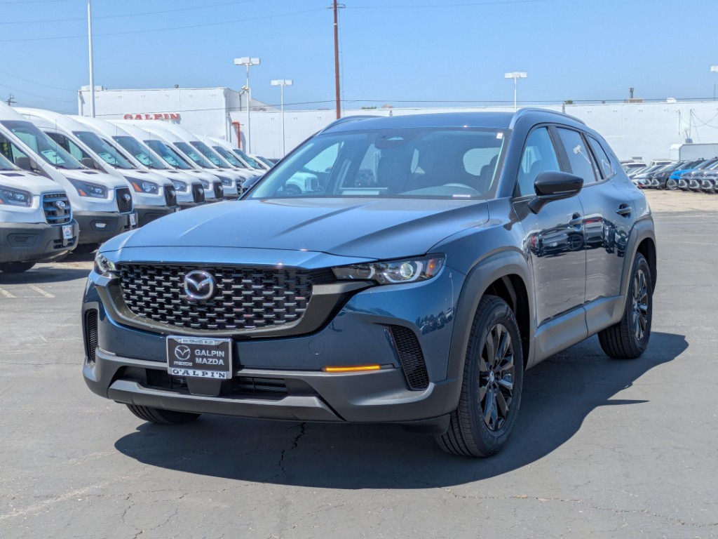 2025 Mazda CX-50 Premium