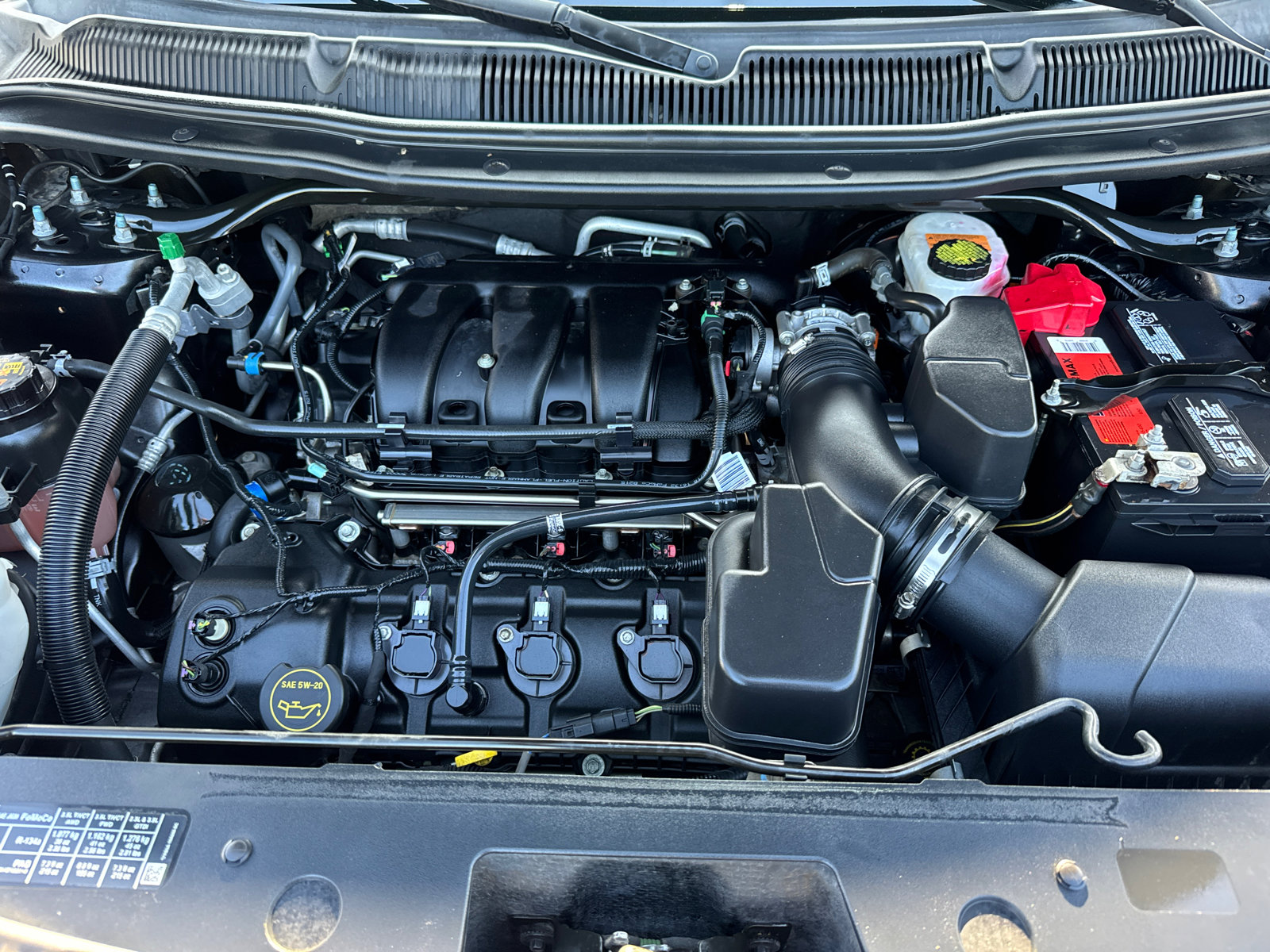 2018 Ford Explorer Limited photo 8