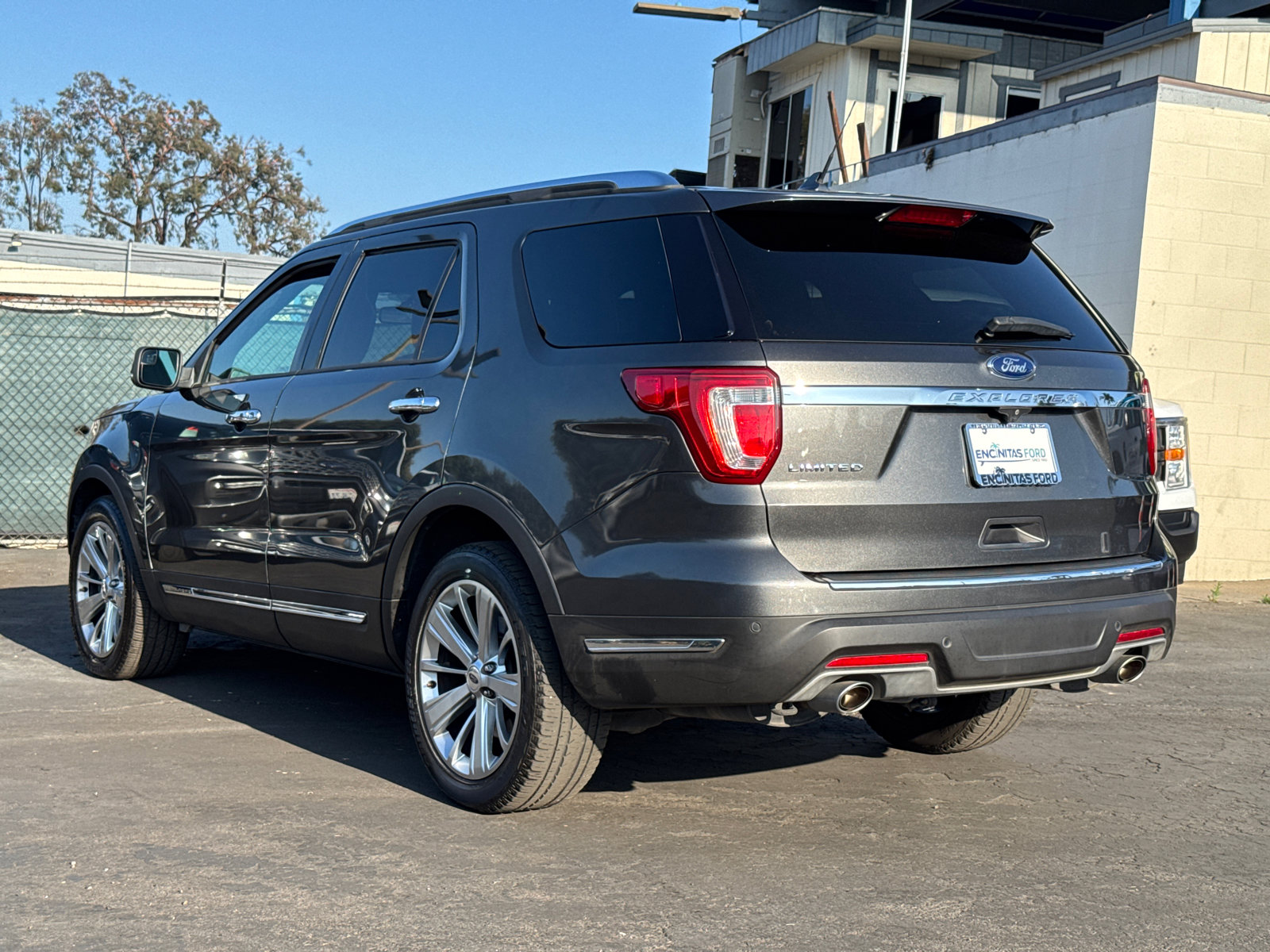 2018 Ford Explorer Limited photo 10