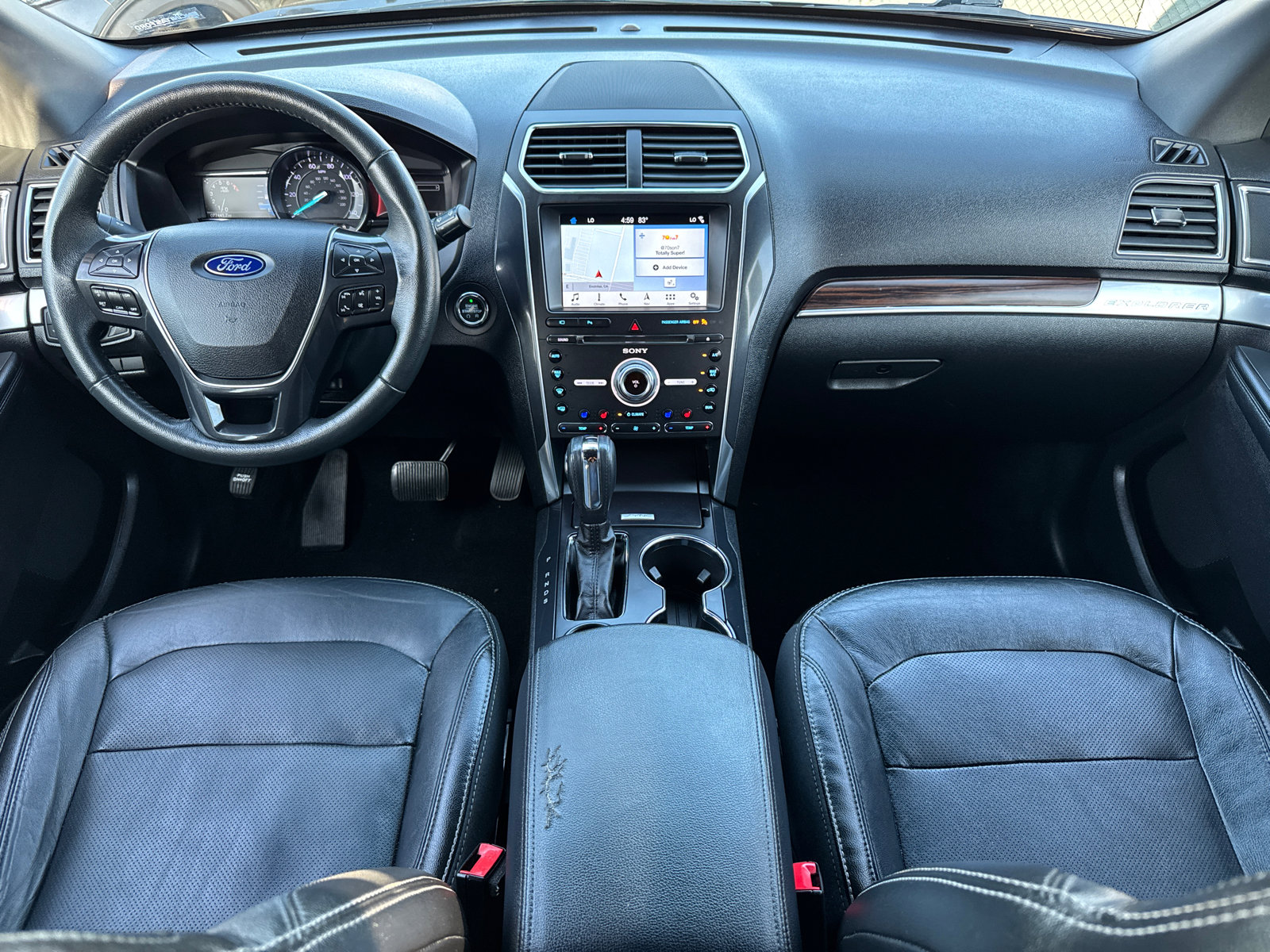 2018 Ford Explorer Limited photo 18