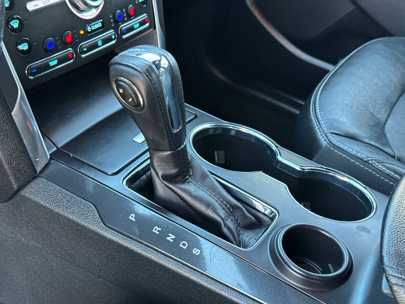 2018 Ford Explorer Limited photo 24