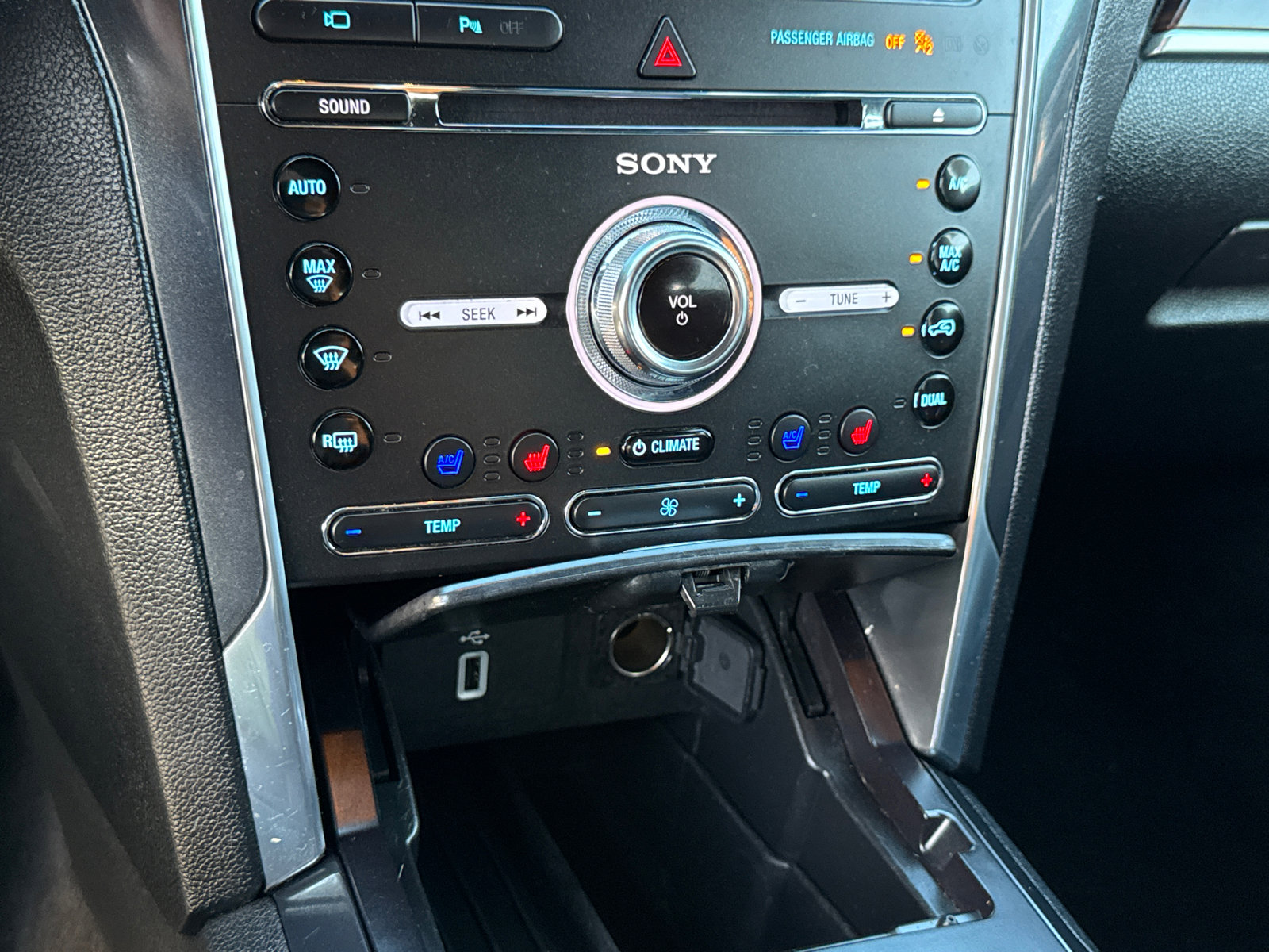 2018 Ford Explorer Limited photo 29