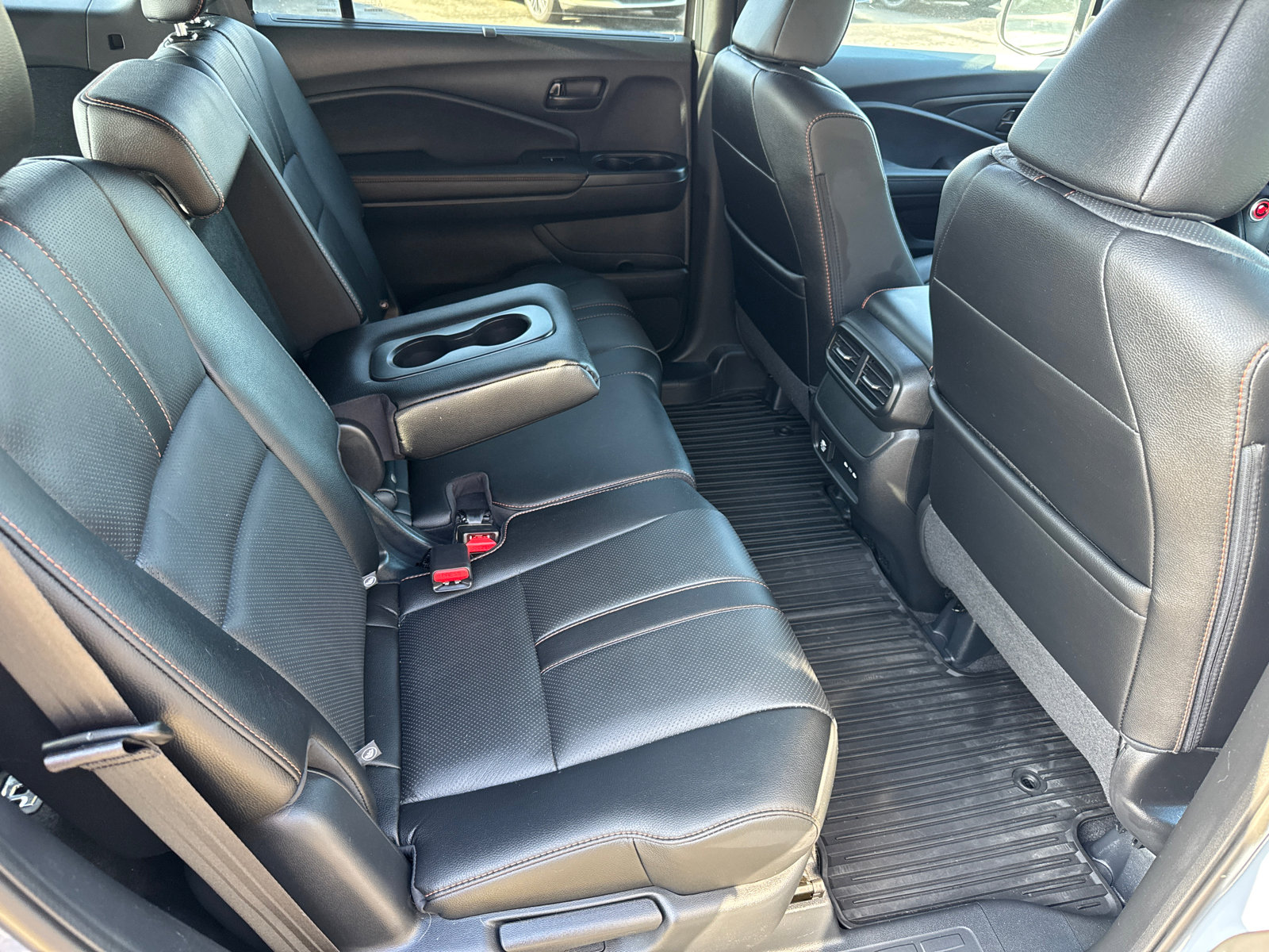 2025 Honda Passport TrailSport photo 15