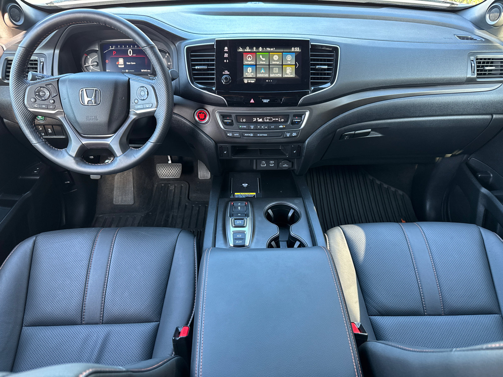 2025 Honda Passport TrailSport photo 18