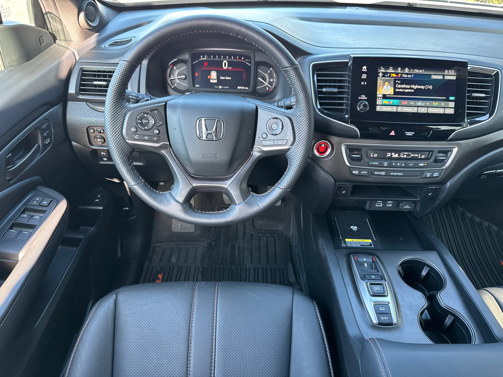 2025 Honda Passport TrailSport photo 19
