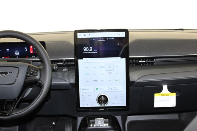 2025 Ford Mustang Mach-E Select photo 22