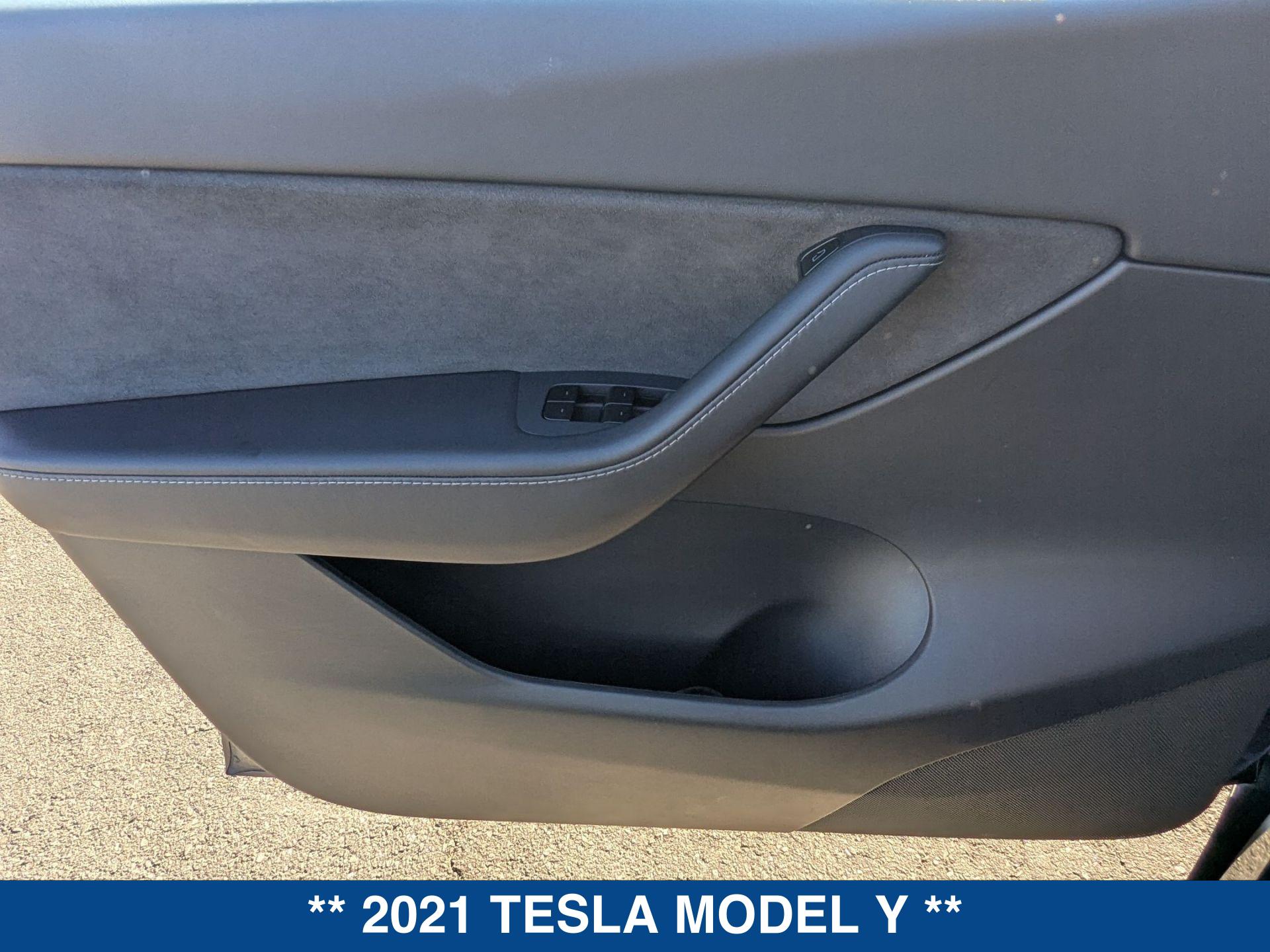 2021 Tesla Model Y Long Range photo 10