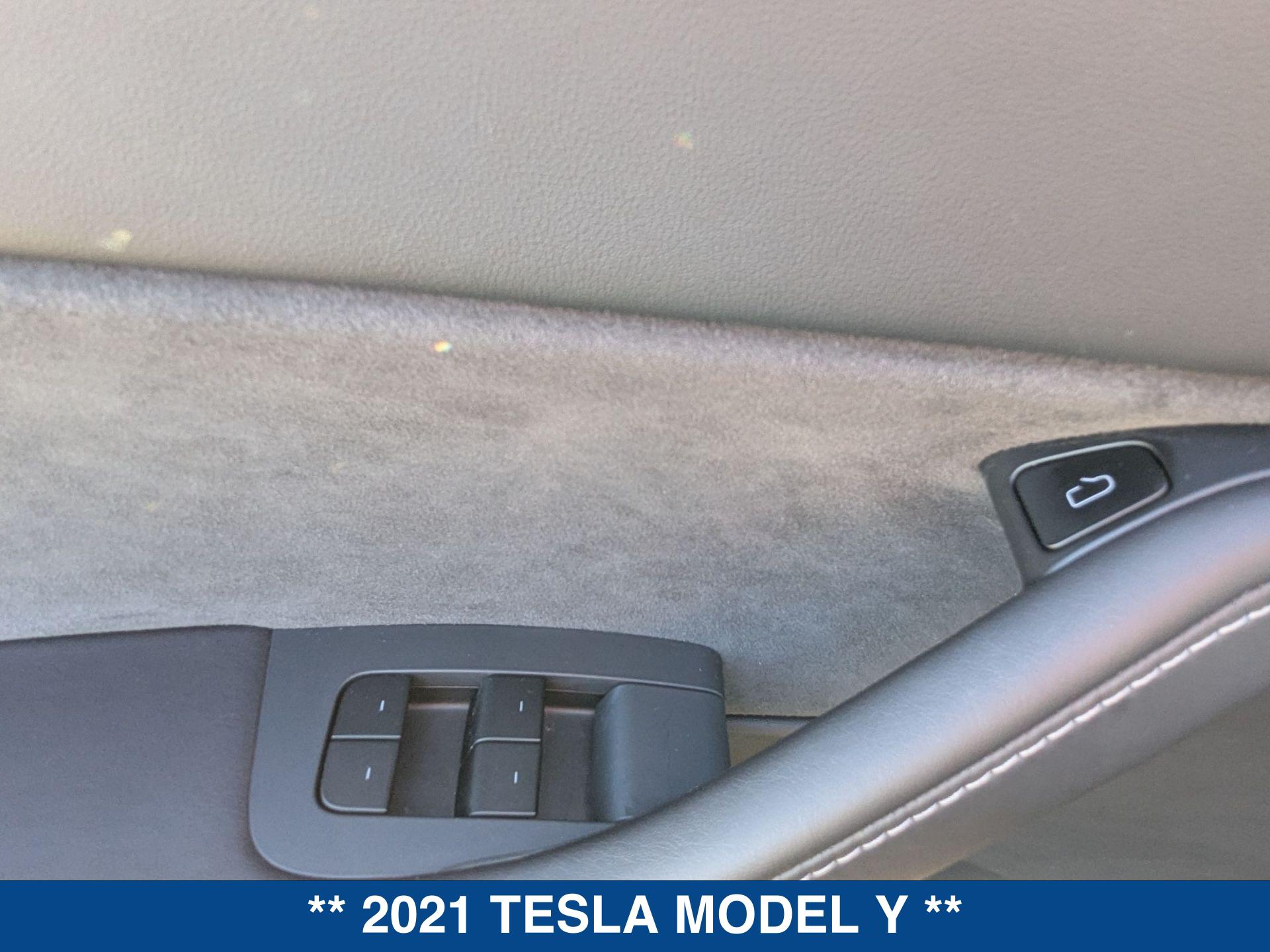 2021 Tesla Model Y Long Range photo 11