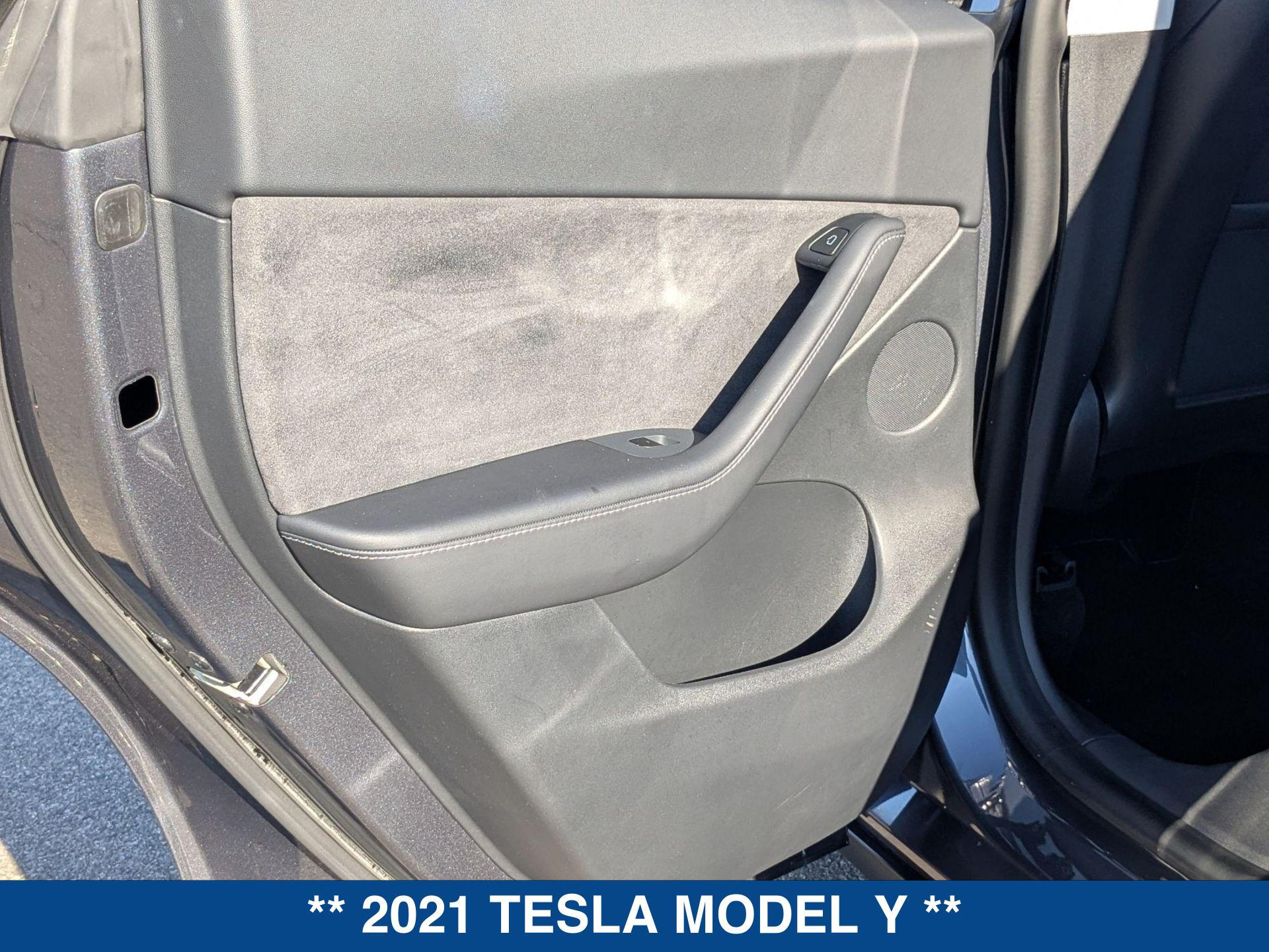 2021 Tesla Model Y Long Range photo 18