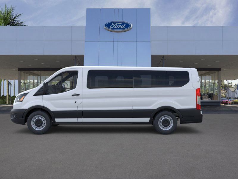 2025 Ford Transit photo 5