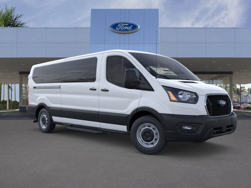 2025 Ford Transit photo 11