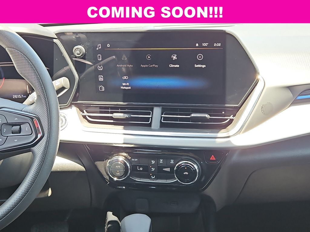 2024 Chevrolet Trax LT photo 14