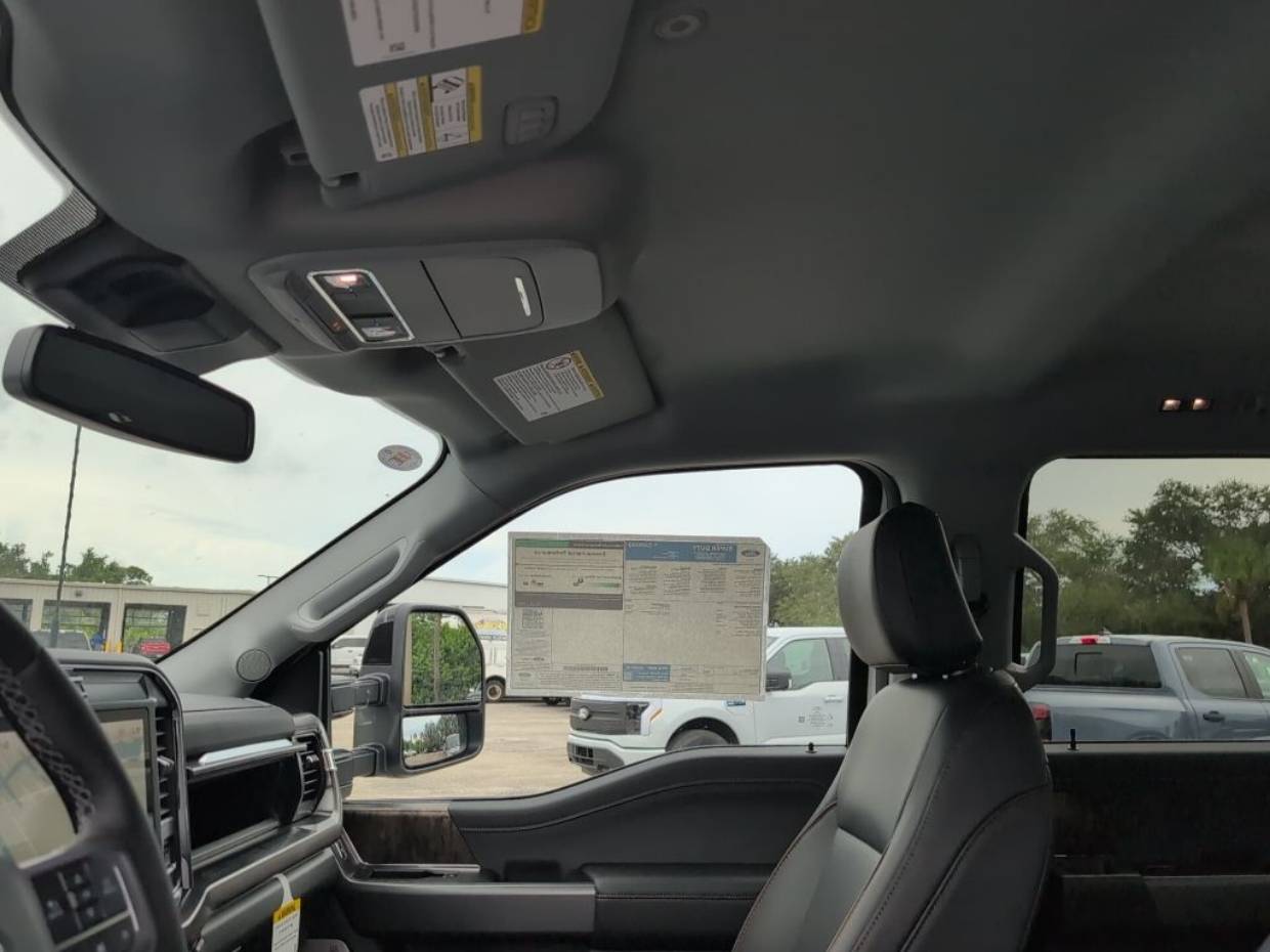 2026 Ford F-350 Super Duty XL - Photo 10