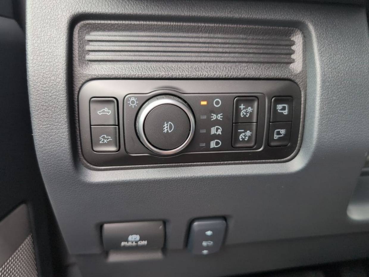 2026 Ford F-350 Super Duty XL - Photo 25