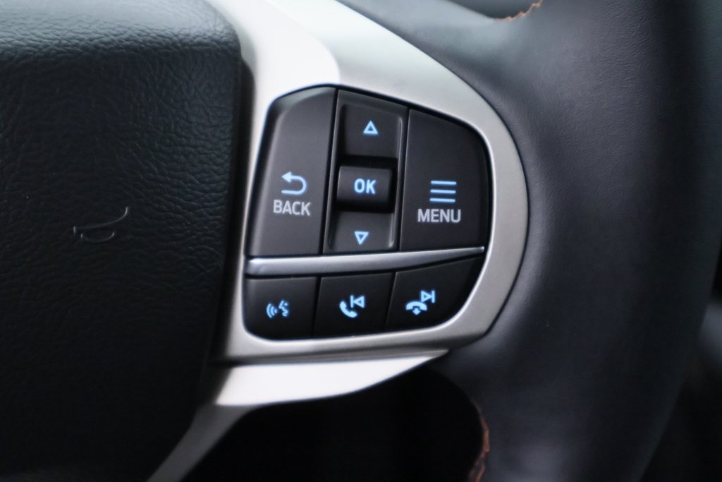 2025 Ford Explorer photo 21