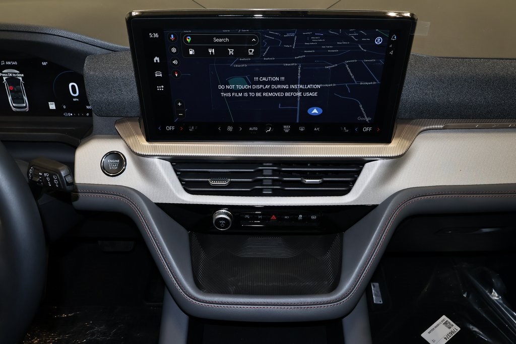 2025 Ford Explorer photo 23