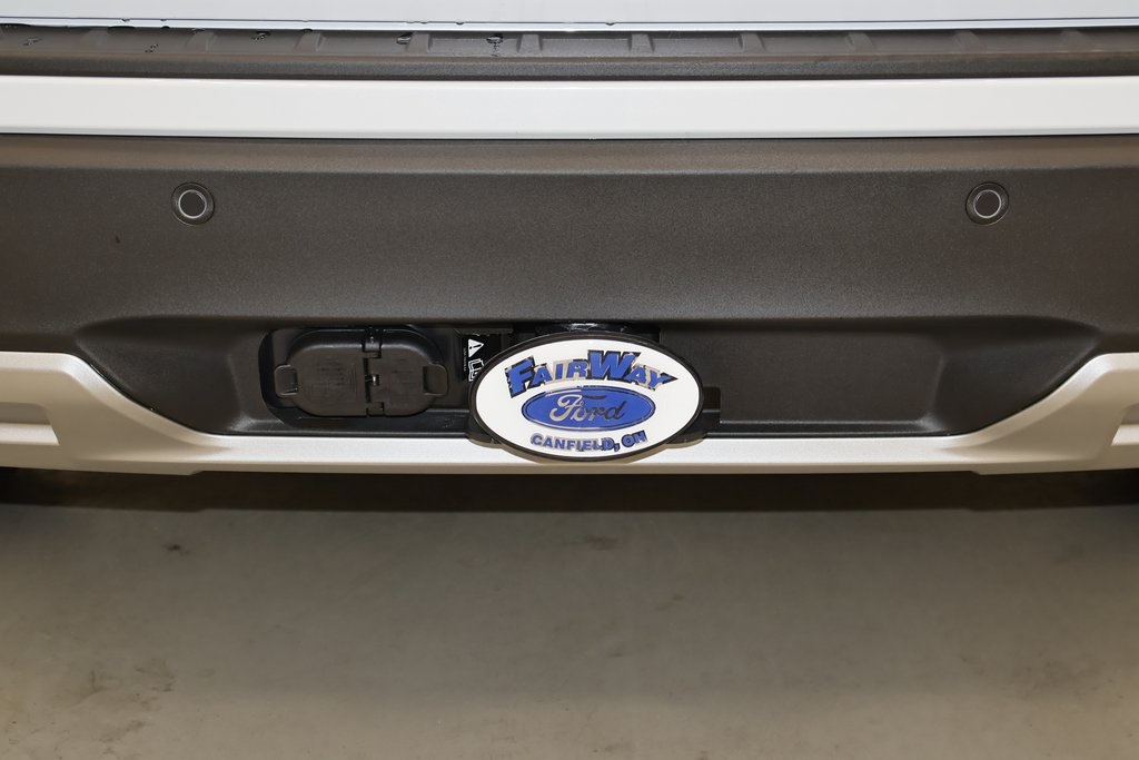 2025 Ford Explorer photo 31