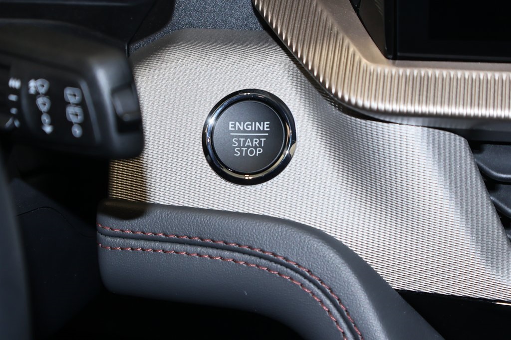 2025 Ford Explorer photo 20