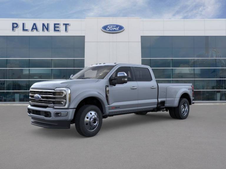 2026 Ford Super Duty F-450 DRW Platinum 4WD Crew Cab 8' Box