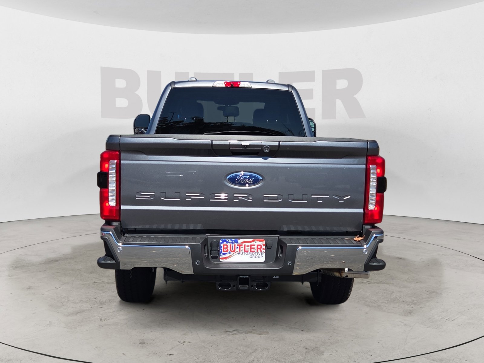 2026 Ford F-350 Lariat photo 4