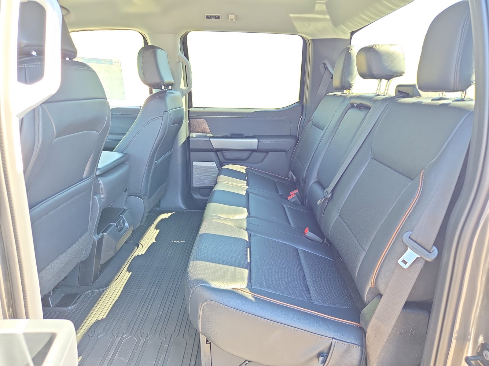 2026 Ford F-350 Lariat photo 13