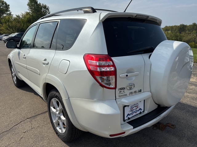 2009 Toyota RAV4 Limited photo 15