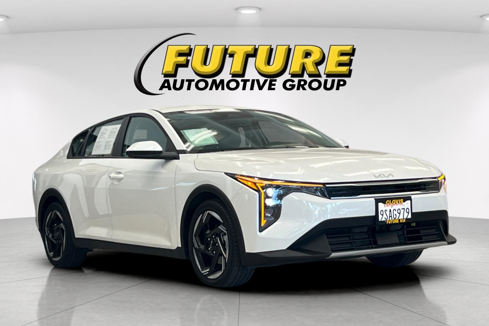 2025 Kia K4 EX