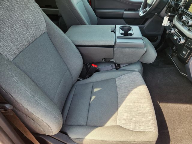 2023 Ford F-150 XLT photo 12