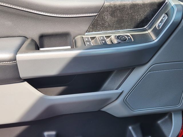 2023 Ford F-150 XLT photo 22