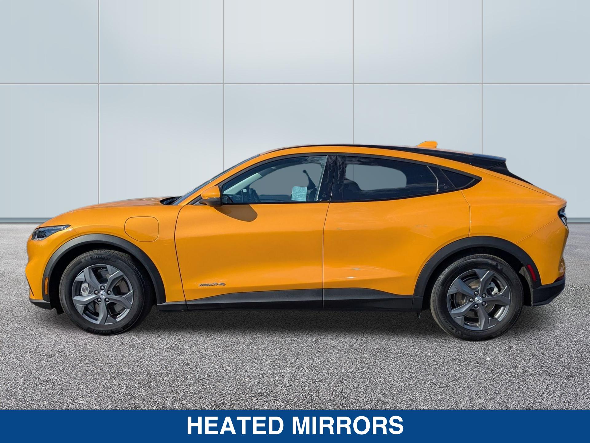 2022 Ford Mustang Mach-E Select photo 5