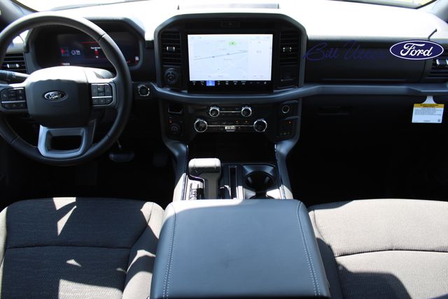 2025 Ford F-150 XLT photo 12