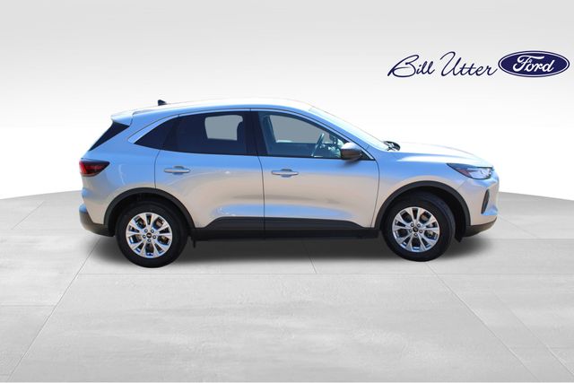 2024 Ford Escape Active photo 2