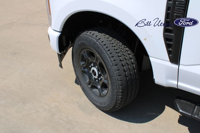 2026 Ford F-250 photo 5