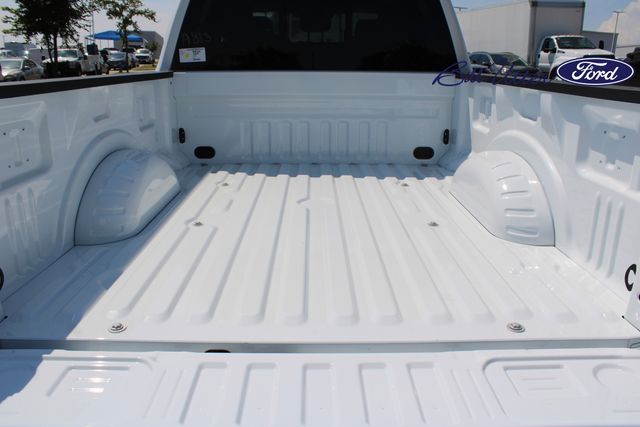 2026 Ford F-250 photo 6