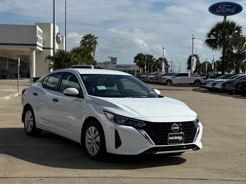 2025 Nissan Sentra S photo 2