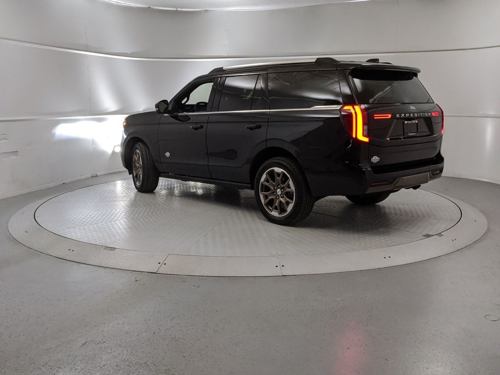2025 Ford Expedition King Ranch photo 4