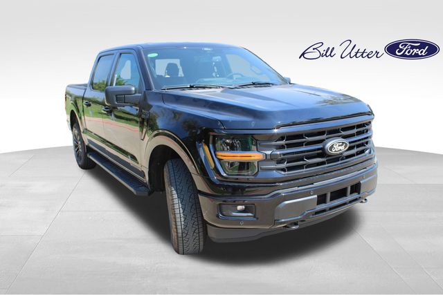 2025 Ford F-150 XLT photo 2