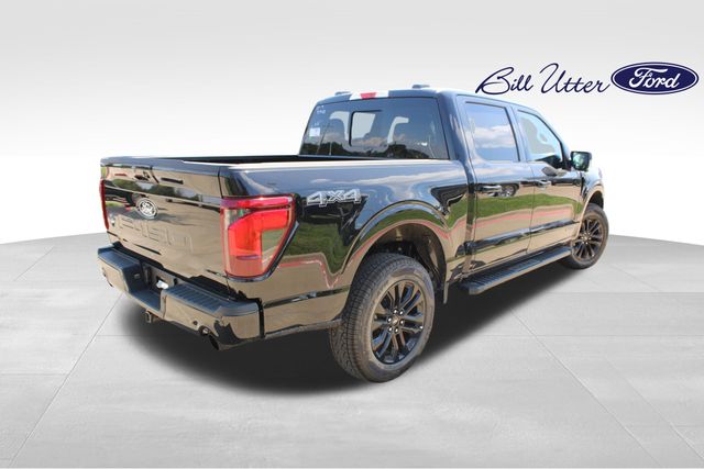 2025 Ford F-150 XLT photo 3