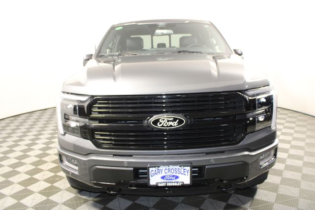 2025 Ford F-150 Platinum photo 2