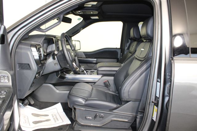 2025 Ford F-150 Platinum photo 4