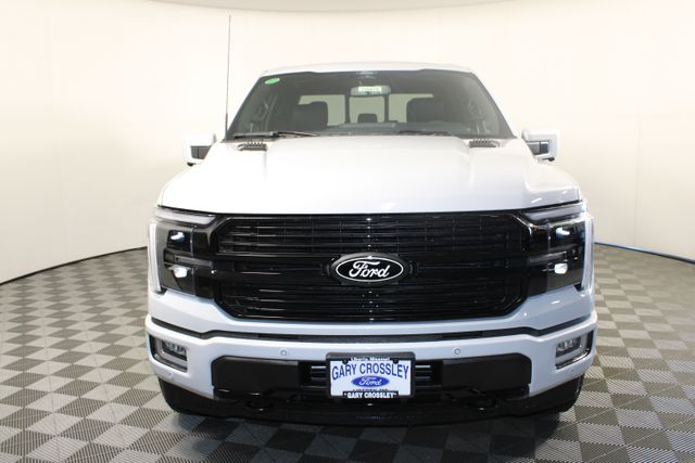 2025 Ford F-150 Platinum photo 2