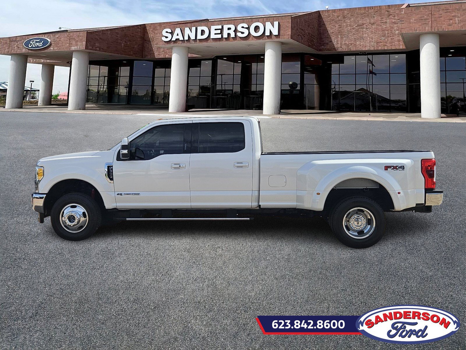 2017 Ford F-350 Lariat photo 5