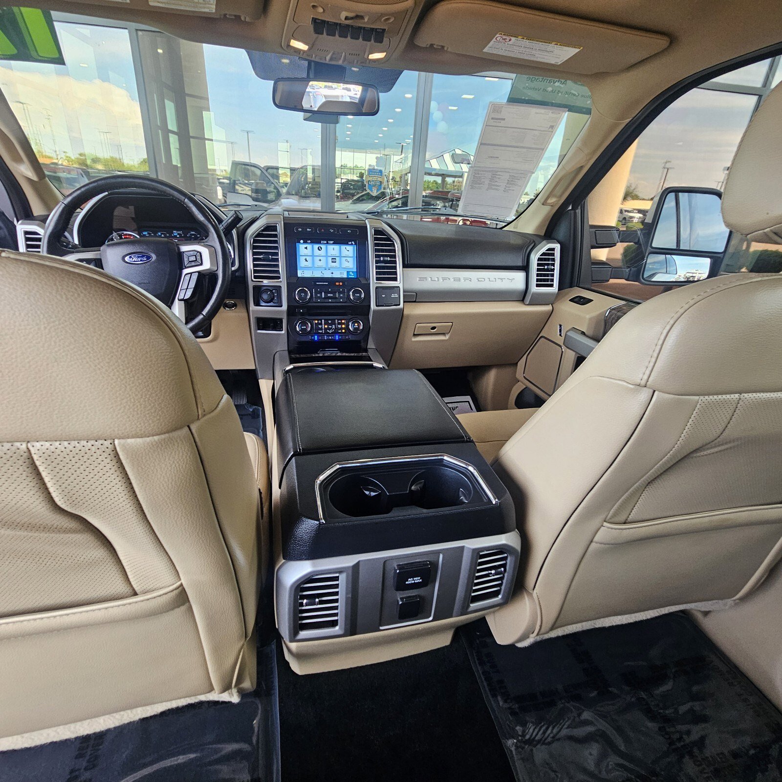2017 Ford F-350 Lariat photo 14