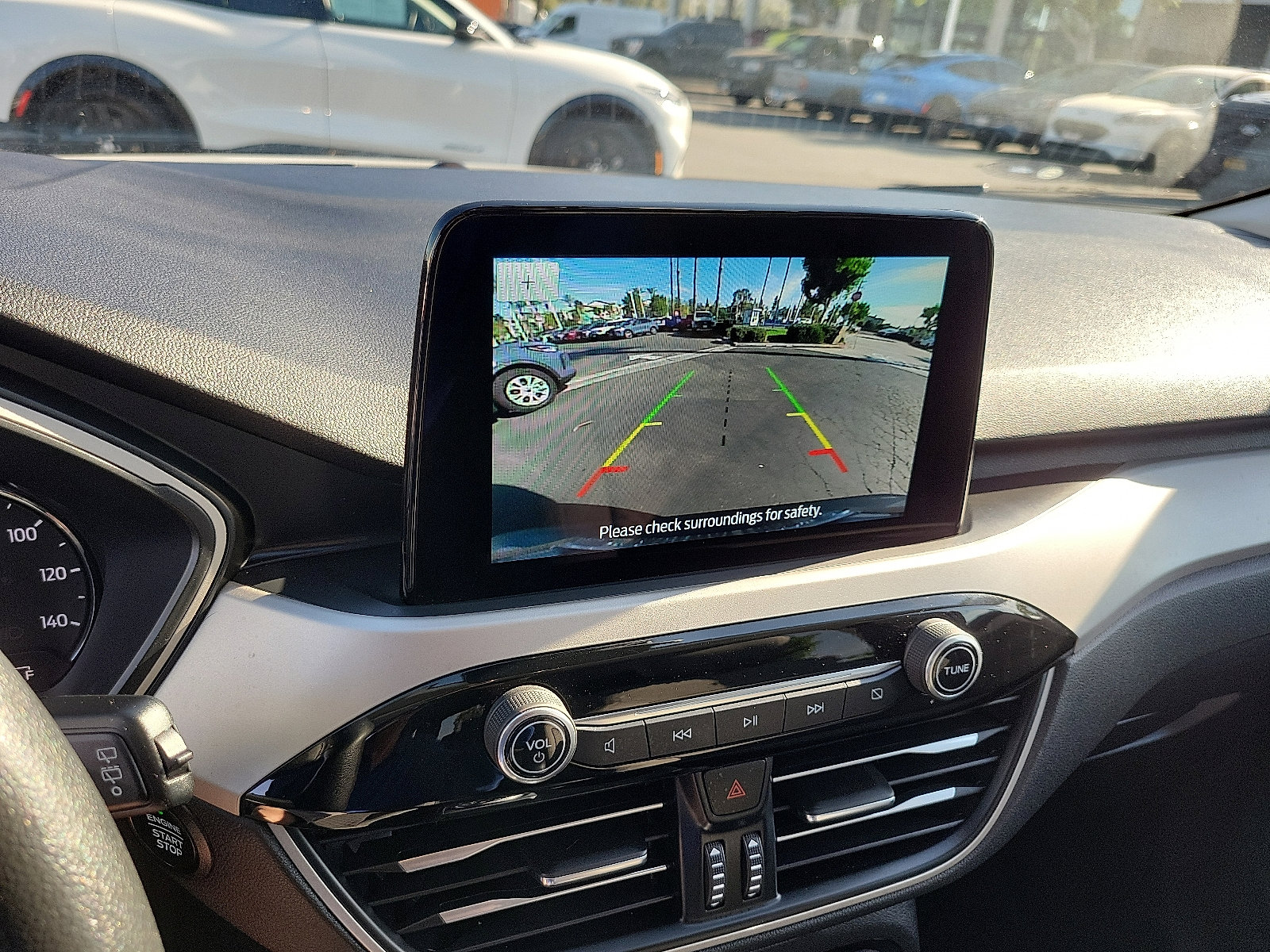 2022 Ford Escape SE photo 7